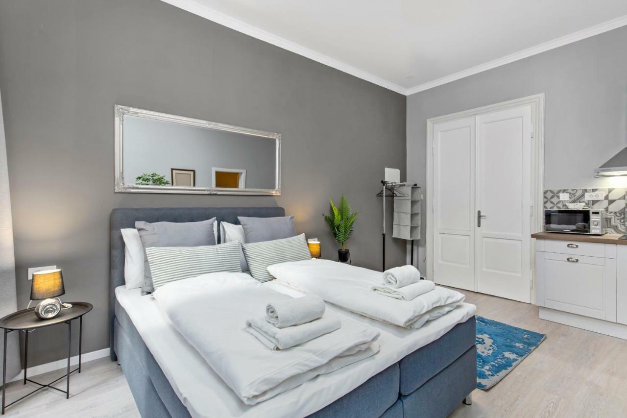 Apartments Carpathia Rijeka Exterior photo